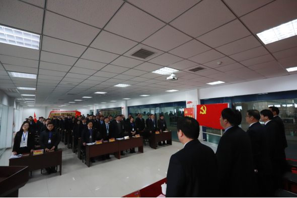 河南江南（中国）乳业集团党委召开2019年党员大会