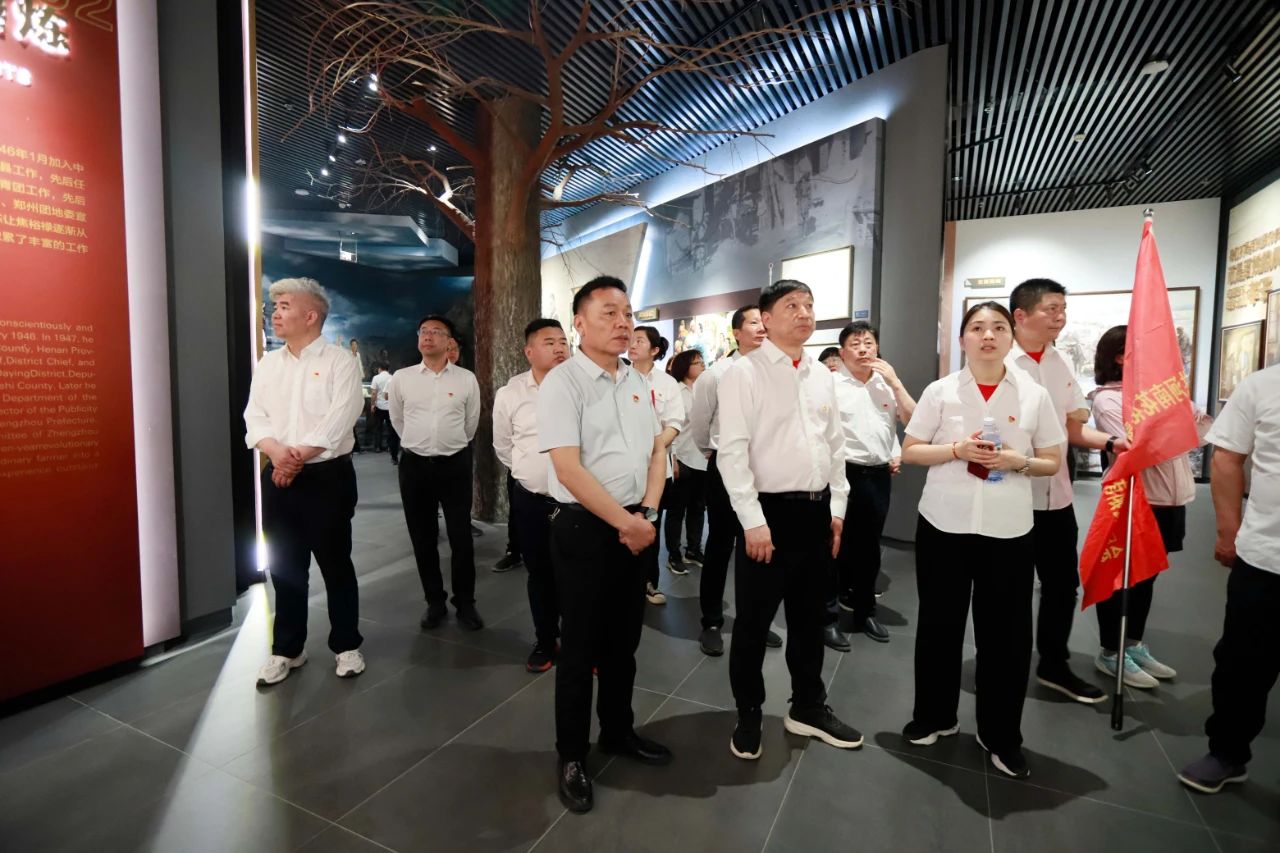 砥砺初心使命，汲取奋进力量丨江南（中国）乳业集团党委组织开展学习“焦裕禄精神”主题党日活动