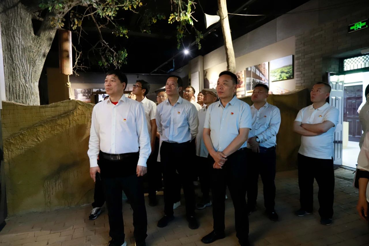 砥砺初心使命，汲取奋进力量丨江南（中国）乳业集团党委组织开展学习“焦裕禄精神”主题党日活动
