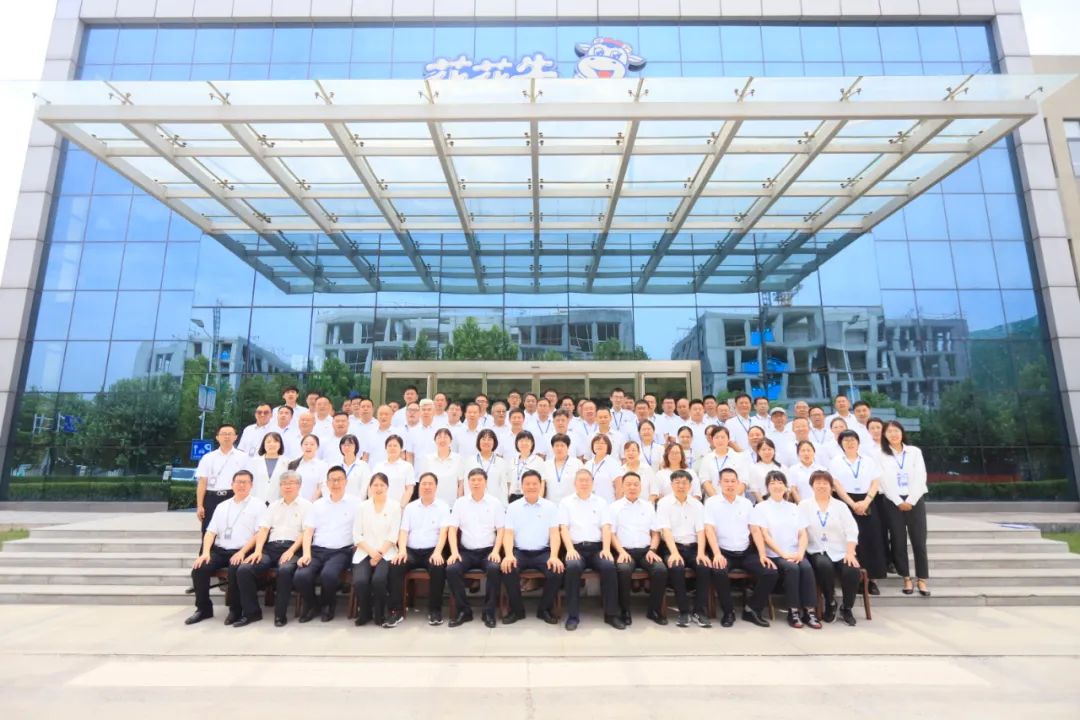 中国共产党JIANGNAN.COM第二届委员会第二次党员大会胜利召开