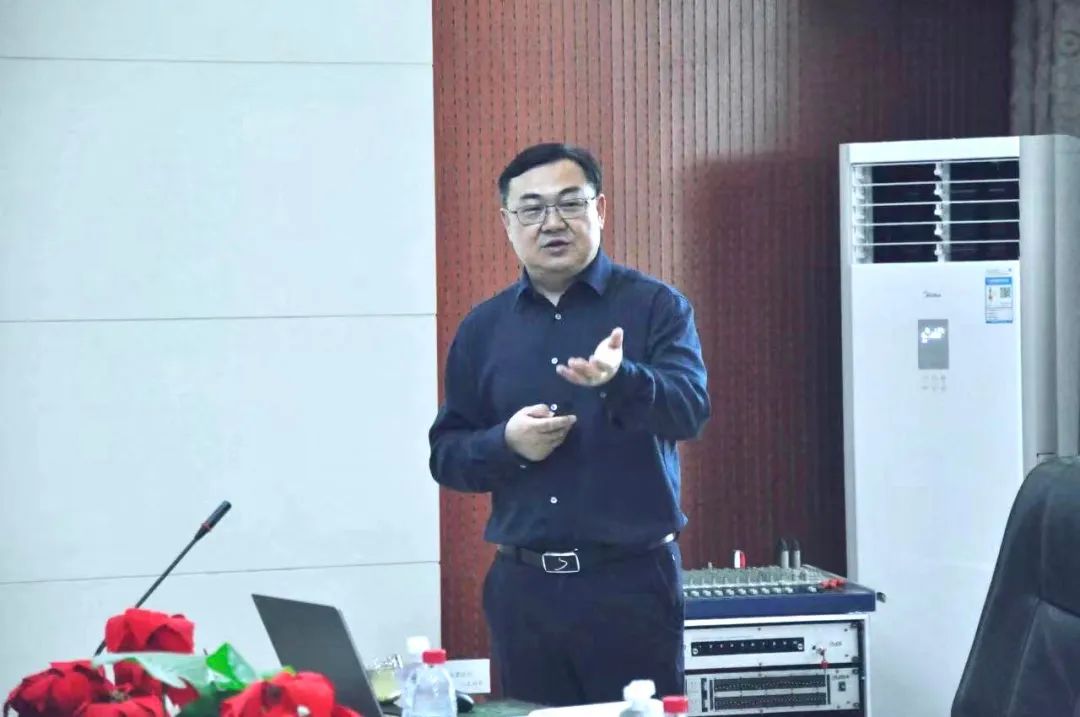 江南（中国）丨国家奶牛产业技术体系首席科学家、中国农业大学教授李胜利一行莅临江南（中国）鲁山瑞亚参观调研