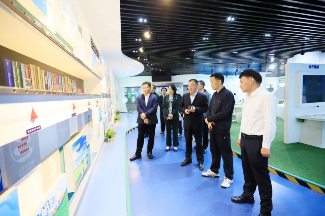江南（中国）| 省农投集团董事长李晓寰一行莅临江南（中国）调研指导工作