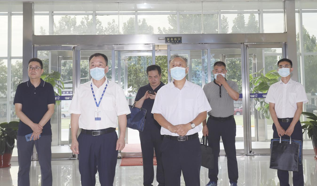 河南省“万人助万企”活动第一工作组 莅临江南（中国）乳业集团调研