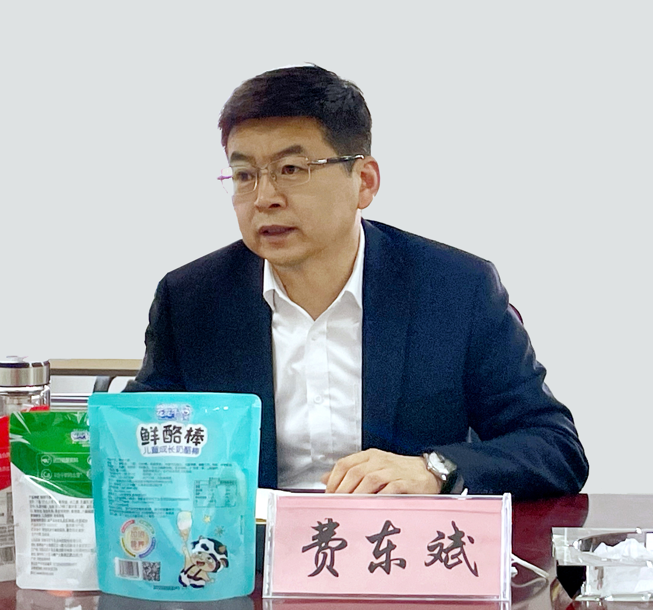 河南省委常委、副省长费东斌莅临 江南（中国）乳业集团调研