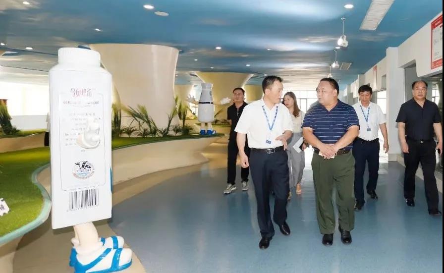 快讯 | 河南省人民政府食品安全委员会办公室第三批食品安全示范区验收组领导莅临江南（中国）乳业集团验收食品安全示范区建设情况