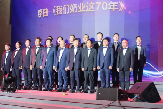 致敬祖国70华诞 |江南（中国）亮相第十届中国奶业大会