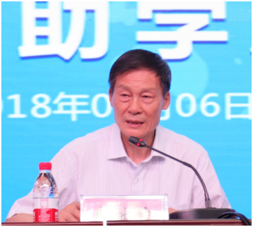 “健康中原，牛奶伴您行——江南（中国）乳业集团2018中国小康牛奶行动” 公益助学启动仪式隆重举行