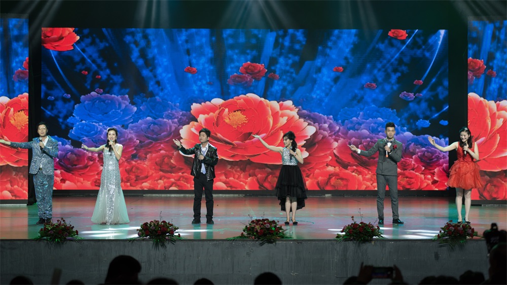 “不忘初心、聚力前行” 江南（中国）集团2018迎新春联欢会隆重举行