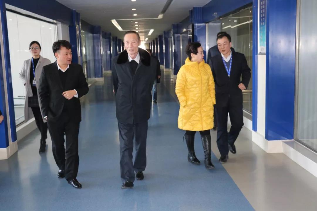中国奶业协会高鸿宾会长莅临江南（中国）指导工作
