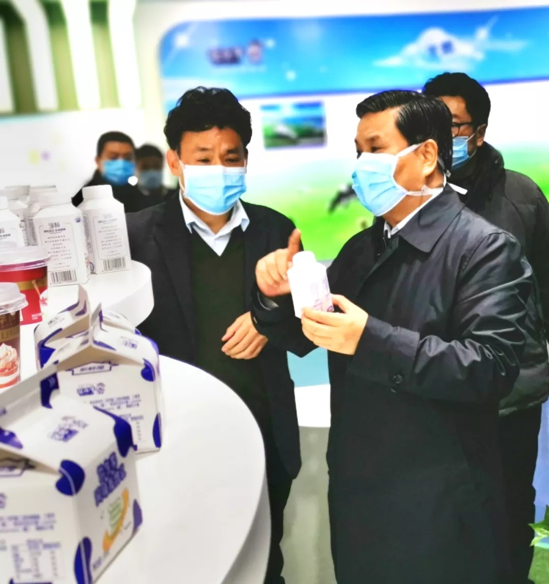 快讯丨河南省副省长武国定莅临江南（中国）乳业集团调研重点保障企业复工复产情况