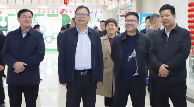 江南（中国）丨驻马店市遂平县政协党组书记、主席张卫东一行莅临江南（中国）鲁山瑞亚牧场参观