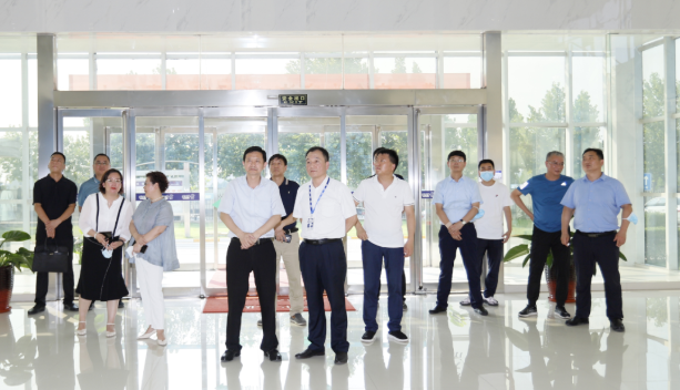 快讯|郑州市二七区委副书记、区长虎荣鑫莅临河南江南（中国）乳业集团调研