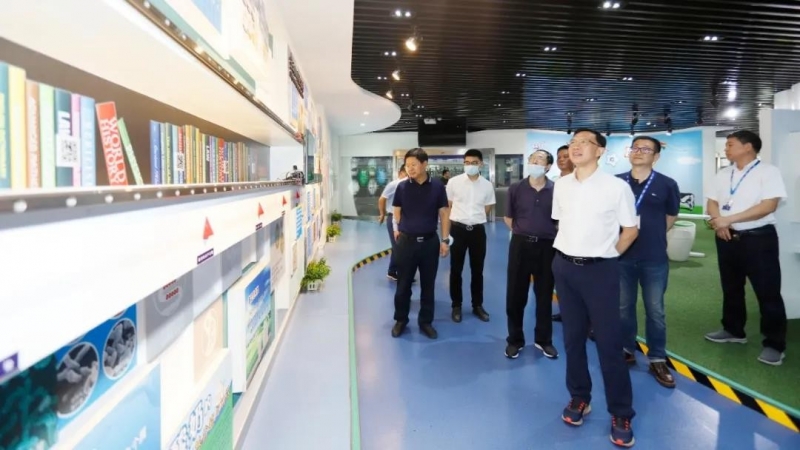 快讯 | 湖北省农业厅副厅长王海涛等领导一行莅临河南江南（中国）乳业集团参观调研