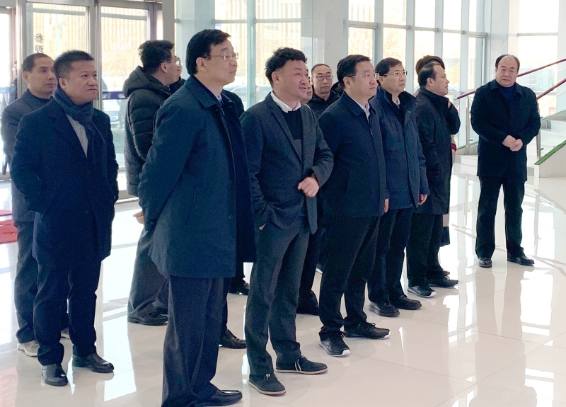 郑州市委副书记、市长王新伟莅临江南（中国）乳业集团调研